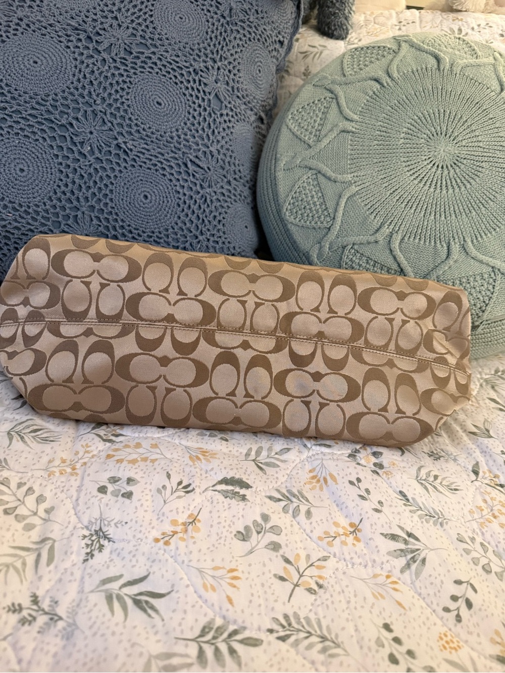 Coach Tan Signature Canvas Shoulder Bag with Dark Brown Leather Trim - Picture 3 of 8